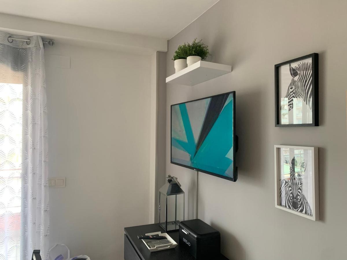 Kelly'S Beach Home Lloret de Mar Ngoại thất bức ảnh